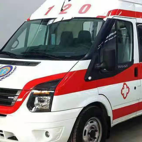 奉新非急救护送病人转院租赁救护车的优缺点对比